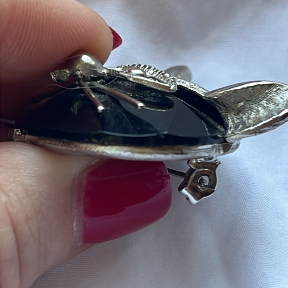 BSK Vintage  Cat Kitten Brooch Blue Glass Cabochon silver tone - Picture 10 of 10